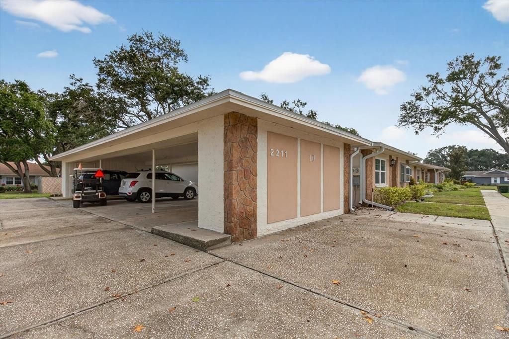 For Sale: $235,000 (2 beds, 2 baths, 1230 Square Feet)