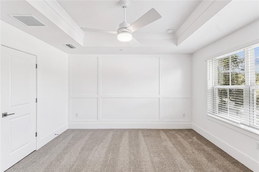 For Sale: $529,990 (4 beds, 3 baths, 2163 Square Feet)