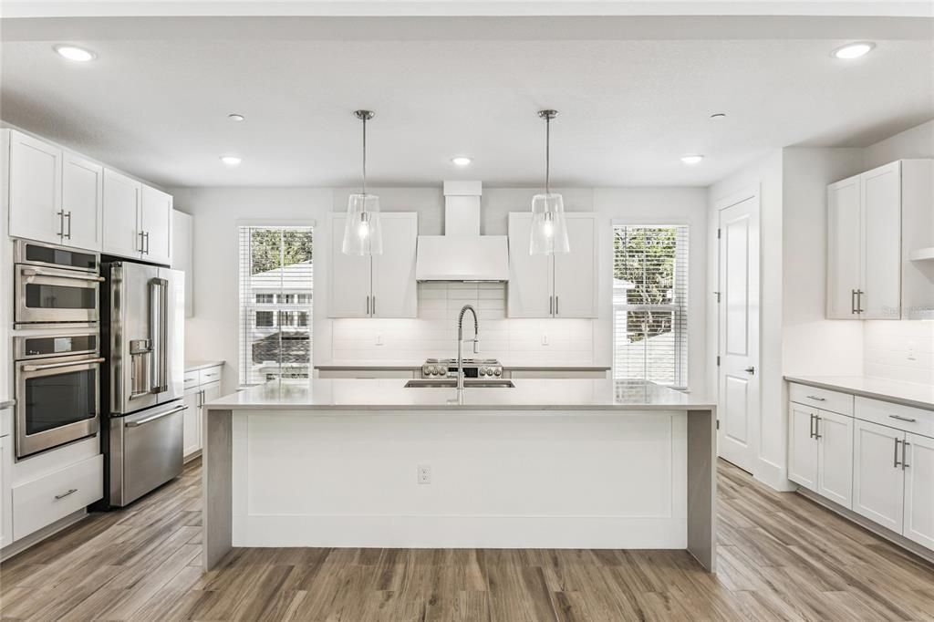 For Sale: $529,990 (4 beds, 3 baths, 2163 Square Feet)