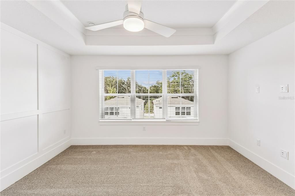 For Sale: $529,990 (4 beds, 3 baths, 2163 Square Feet)