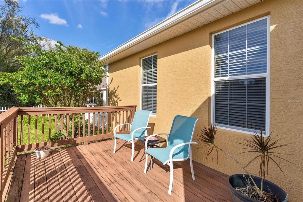 For Sale: $399,000 (3 beds, 2 baths, 1898 Square Feet)