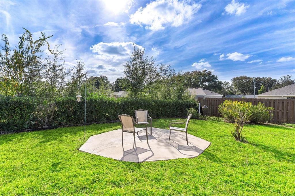 For Sale: $399,000 (3 beds, 2 baths, 1898 Square Feet)