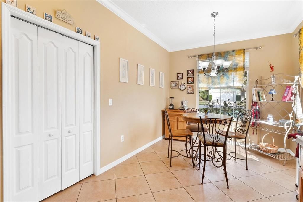 For Sale: $399,000 (3 beds, 2 baths, 1898 Square Feet)