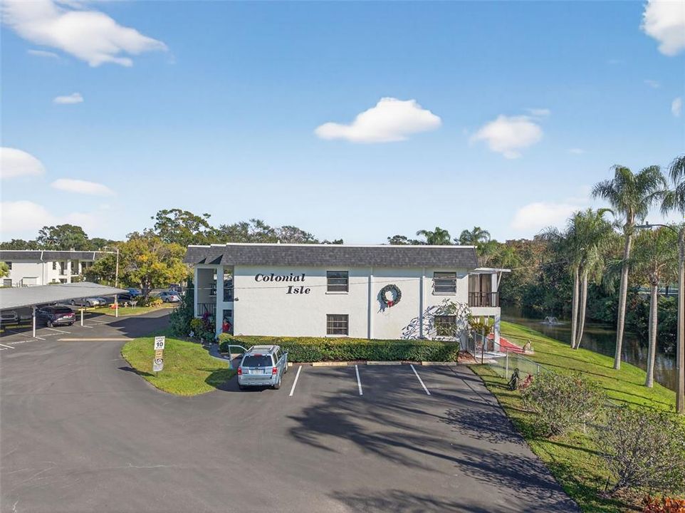 For Sale: $199,000 (2 beds, 2 baths, 1100 Square Feet)