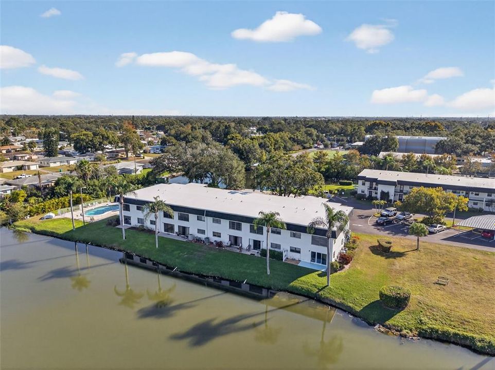 For Sale: $199,000 (2 beds, 2 baths, 1100 Square Feet)