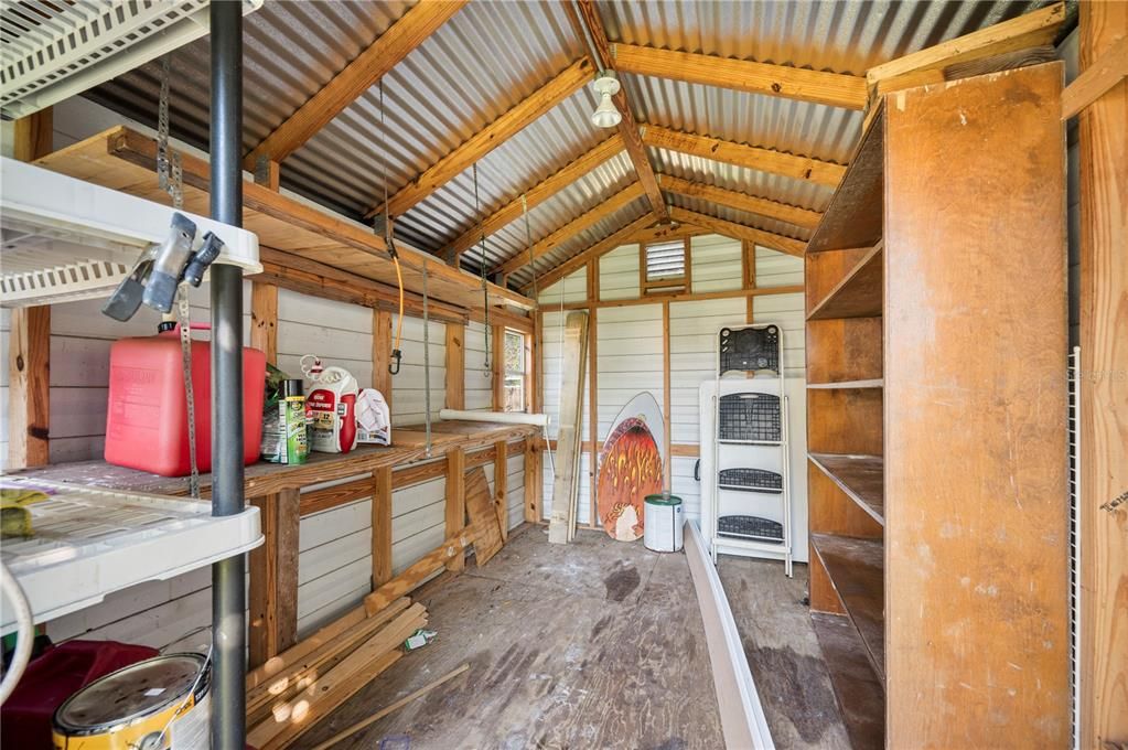 На продажу: $200,000 (3 спален, 1 ванн, 1279 Квадратных фут)