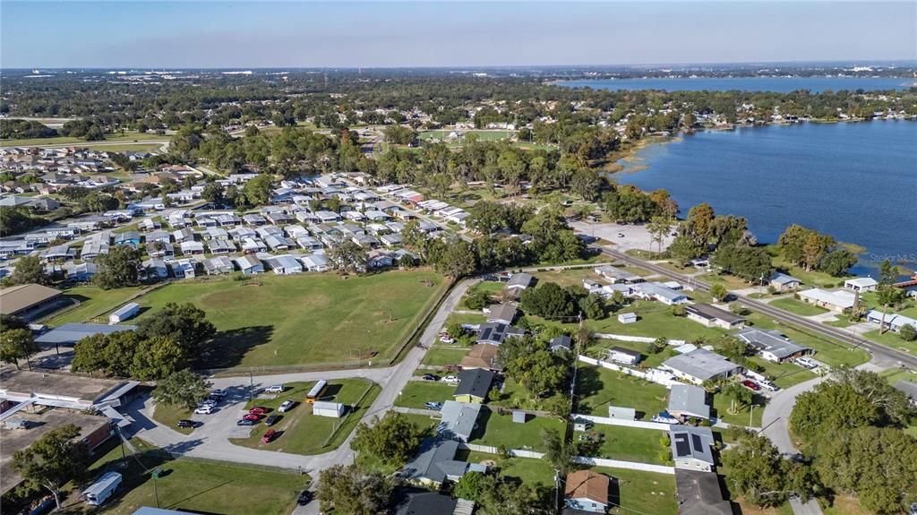 На продажу: $200,000 (3 спален, 1 ванн, 1279 Квадратных фут)