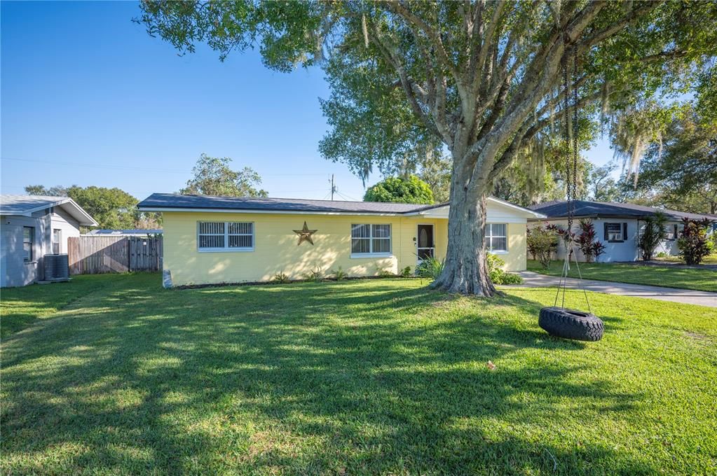 На продажу: $200,000 (3 спален, 1 ванн, 1279 Квадратных фут)