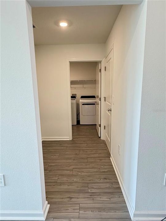 出租: $2,100 (3 贝兹, 2 浴室, 1841 平方英尺)