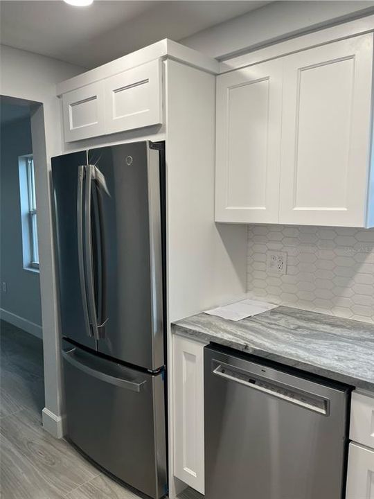 For Sale: $340,000 (2 beds, 2 baths, 1040 Square Feet)