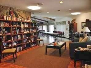 For Sale: $165,000 (2 beds, 2 baths, 1104 Square Feet)