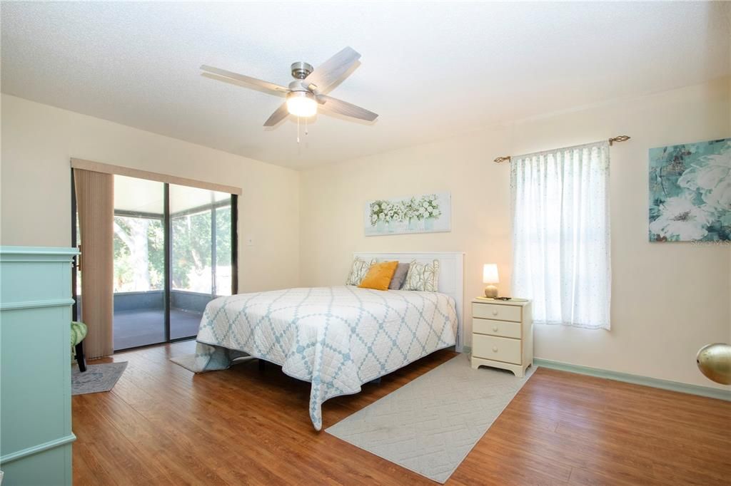 For Sale: $375,000 (3 beds, 2 baths, 1380 Square Feet)