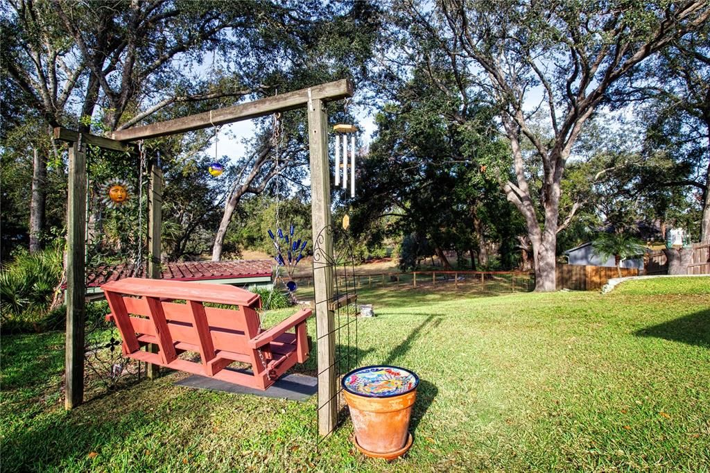 For Sale: $375,000 (3 beds, 2 baths, 1380 Square Feet)