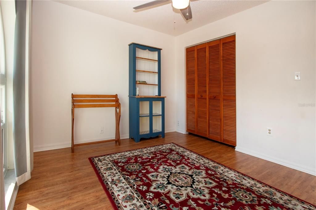 For Sale: $375,000 (3 beds, 2 baths, 1380 Square Feet)