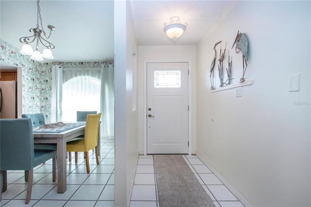 For Sale: $375,000 (3 beds, 2 baths, 1380 Square Feet)