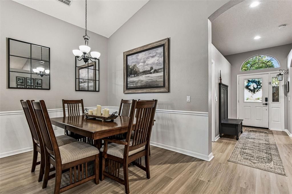 For Sale: $419,000 (3 beds, 2 baths, 1510 Square Feet)