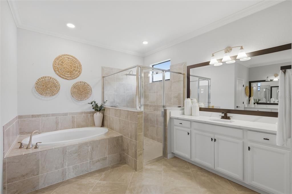 For Sale: $750,000 (3 beds, 3 baths, 2455 Square Feet)