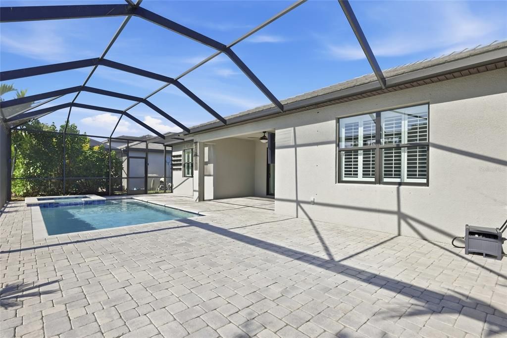 For Sale: $750,000 (3 beds, 3 baths, 2455 Square Feet)