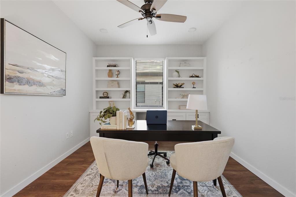 For Sale: $750,000 (3 beds, 3 baths, 2455 Square Feet)