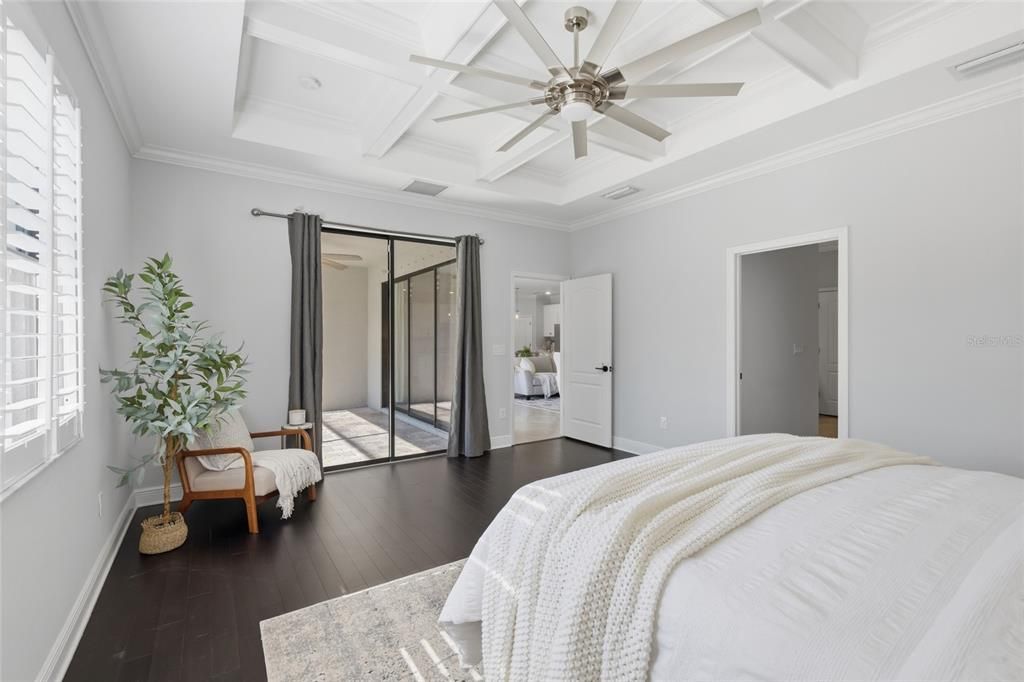 For Sale: $750,000 (3 beds, 3 baths, 2455 Square Feet)