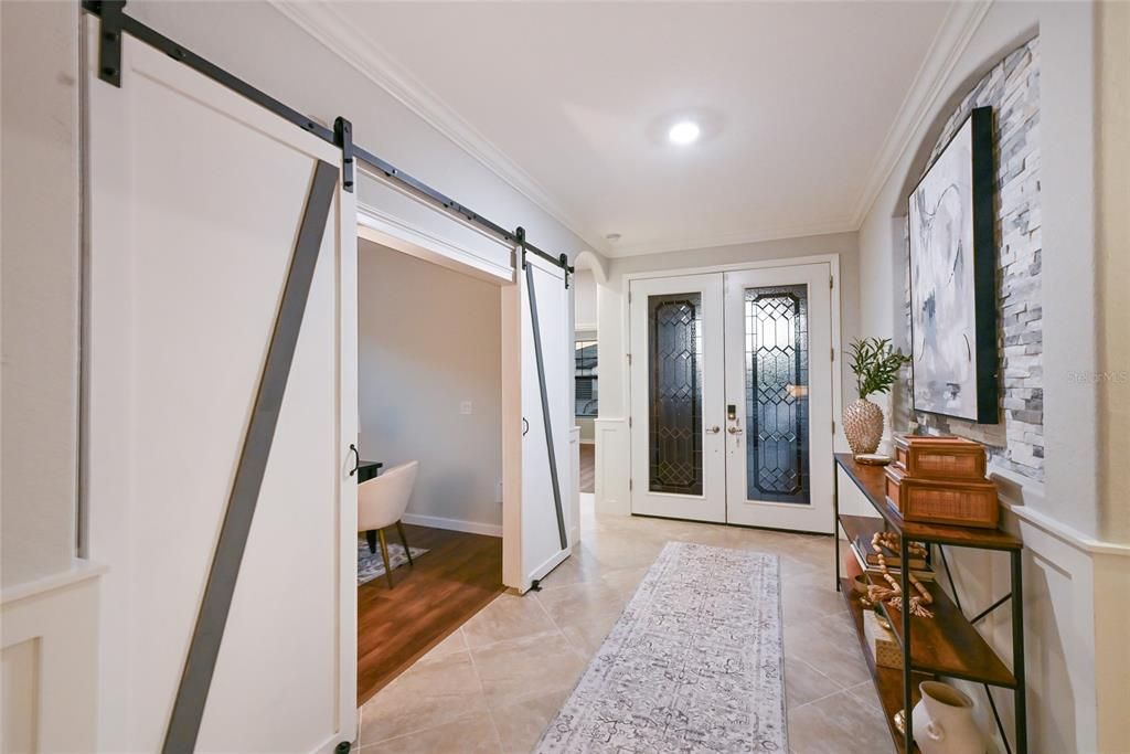 For Sale: $750,000 (3 beds, 3 baths, 2455 Square Feet)