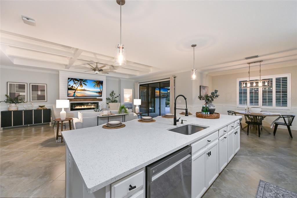 For Sale: $750,000 (3 beds, 3 baths, 2455 Square Feet)