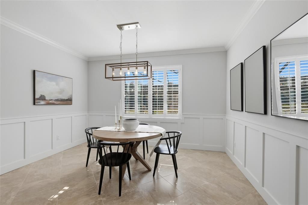 For Sale: $750,000 (3 beds, 3 baths, 2455 Square Feet)