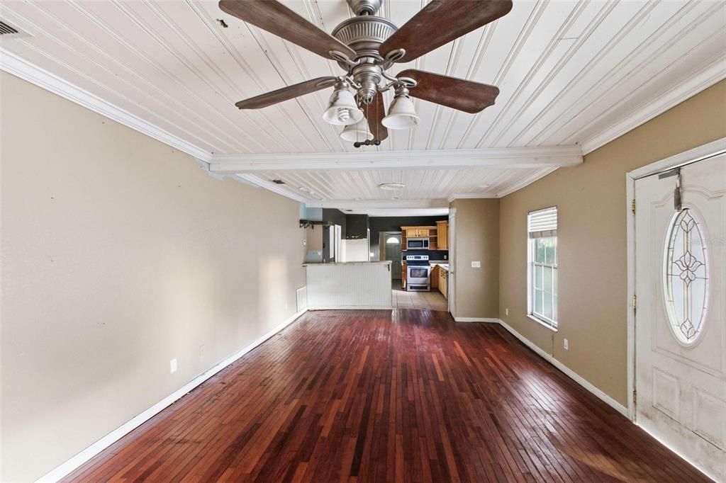 En Venta: $152,000 (3 camas, 2 baños, 1538 Pies cuadrados)