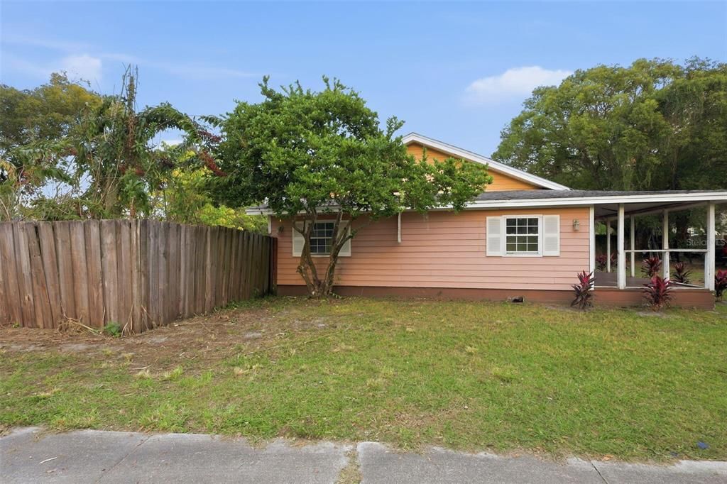 En Venta: $152,000 (3 camas, 2 baños, 1538 Pies cuadrados)