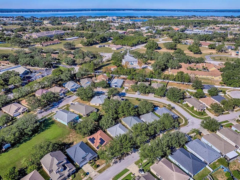 En Venta: $307,000 (3 camas, 2 baños, 1477 Pies cuadrados)