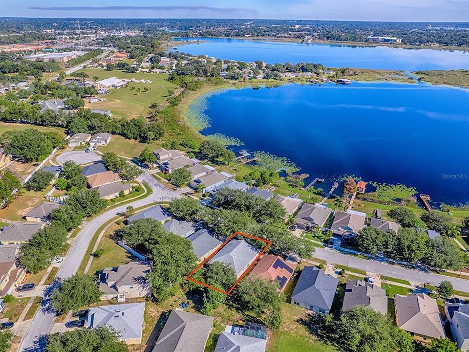 En Venta: $307,000 (3 camas, 2 baños, 1477 Pies cuadrados)