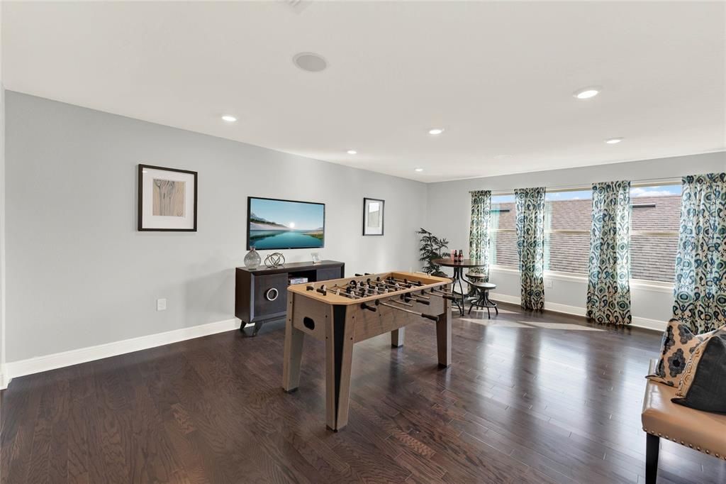 En Venta: $889,091 (4 camas, 3 baños, 3327 Pies cuadrados)