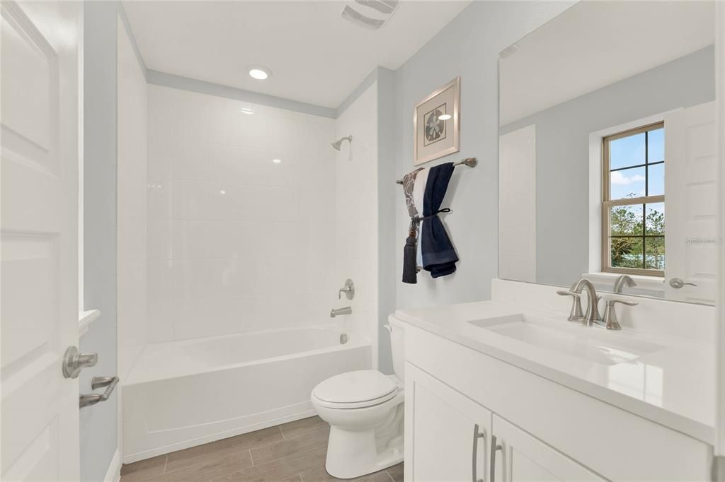 En Venta: $889,091 (4 camas, 3 baños, 3327 Pies cuadrados)