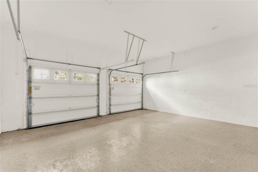 En Venta: $889,091 (4 camas, 3 baños, 3327 Pies cuadrados)