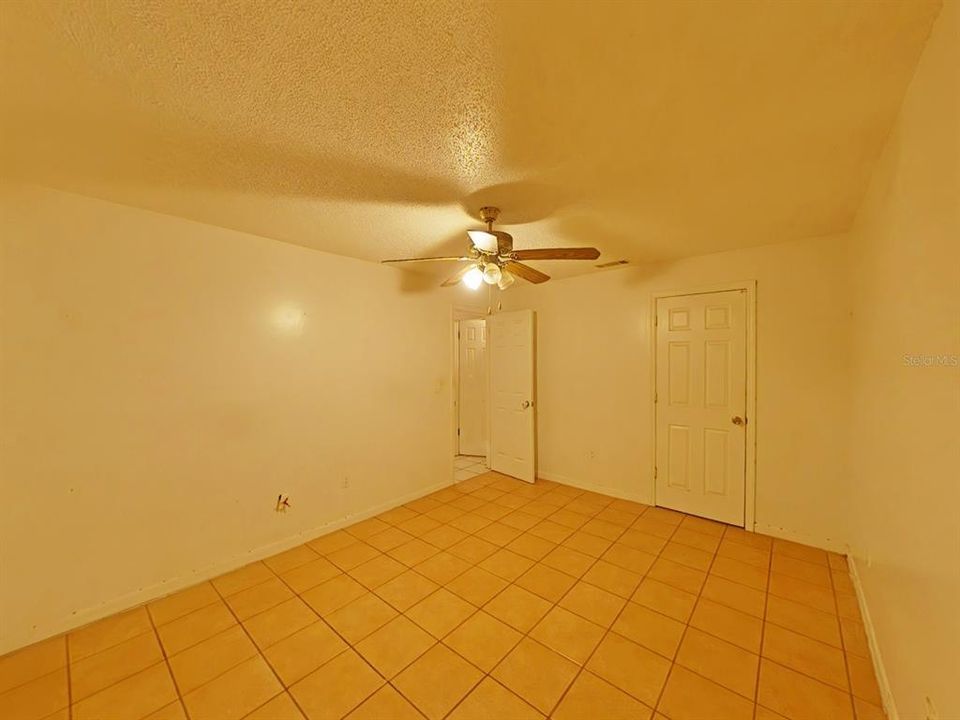 For Rent: $1,500 (2 beds, 1 baths, 900 Square Feet)