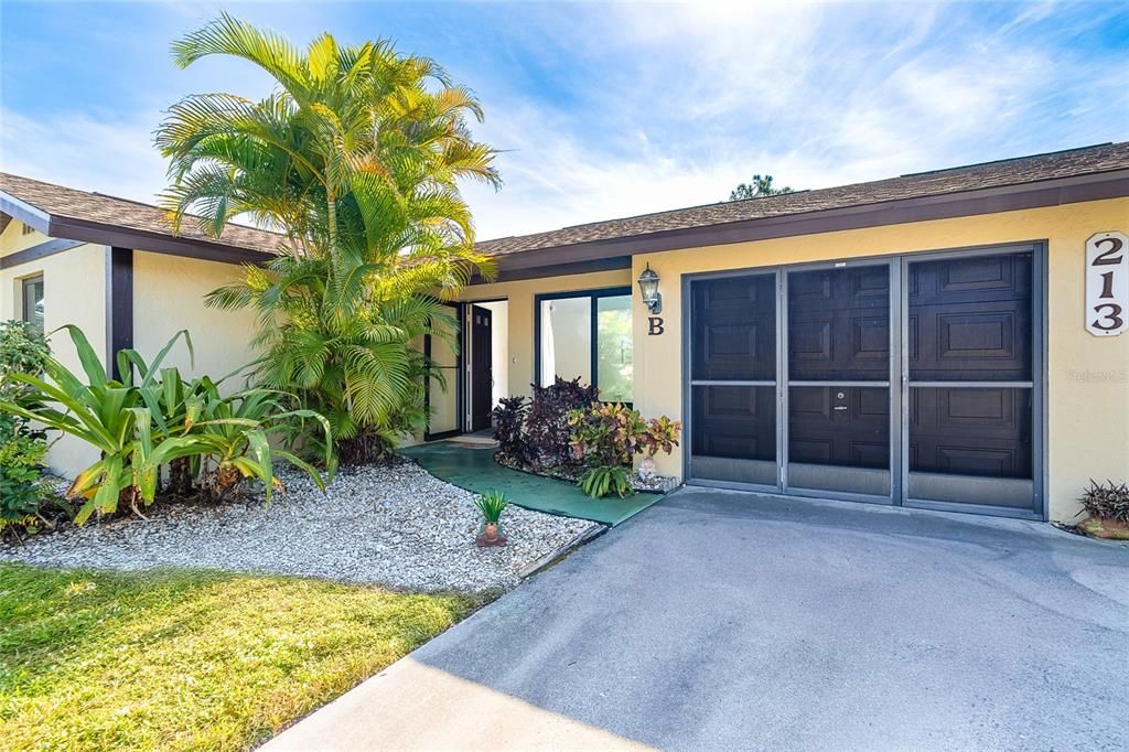 На продажу: $170,000 (2 спален, 2 ванн, 1082 Квадратных фут)