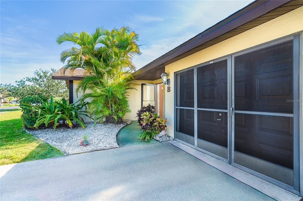 На продажу: $170,000 (2 спален, 2 ванн, 1082 Квадратных фут)