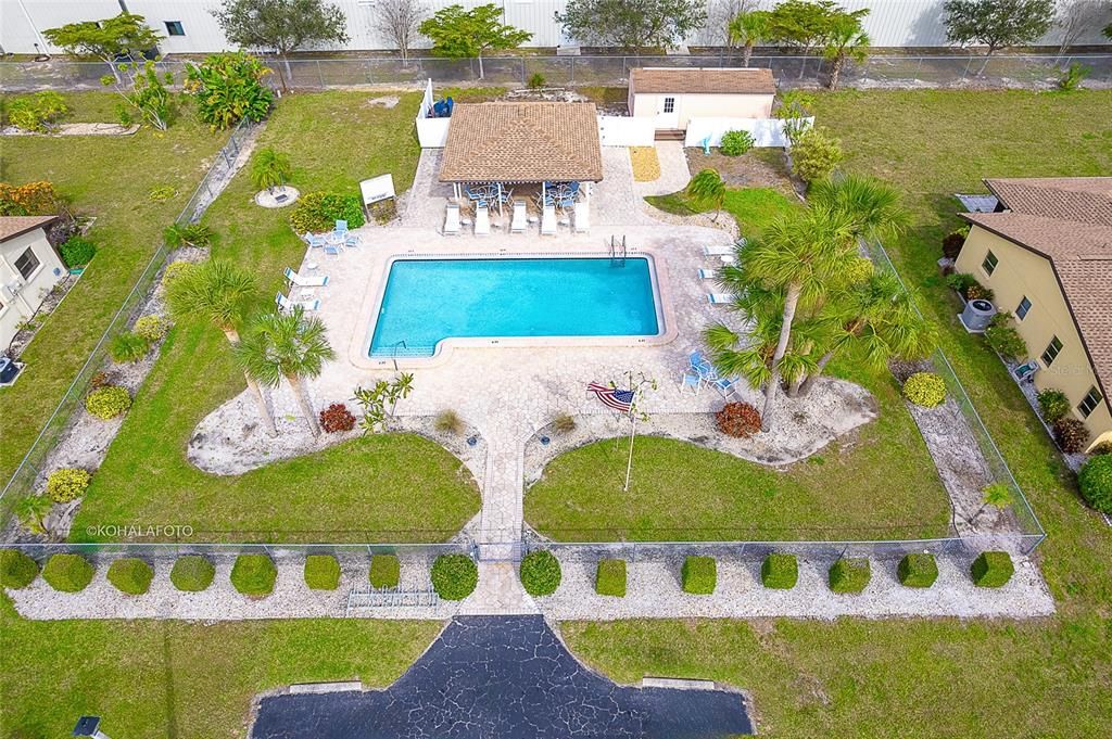 待售: $170,000 (2 贝兹, 2 浴室, 1082 平方英尺)