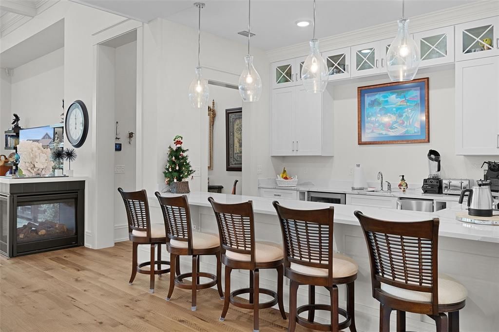 待售: $2,300,000 (3 贝兹, 3 浴室, 4028 平方英尺)