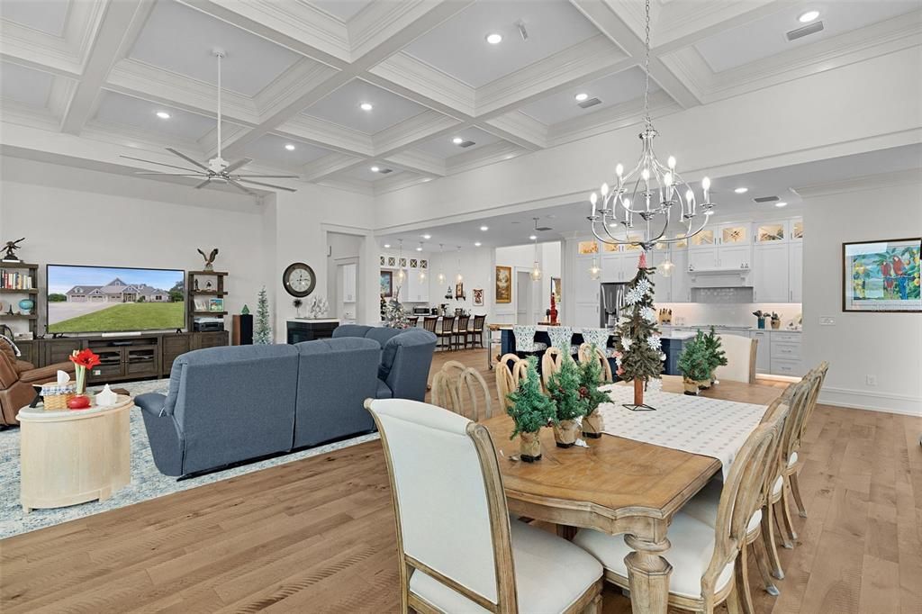 待售: $2,300,000 (3 贝兹, 3 浴室, 4028 平方英尺)