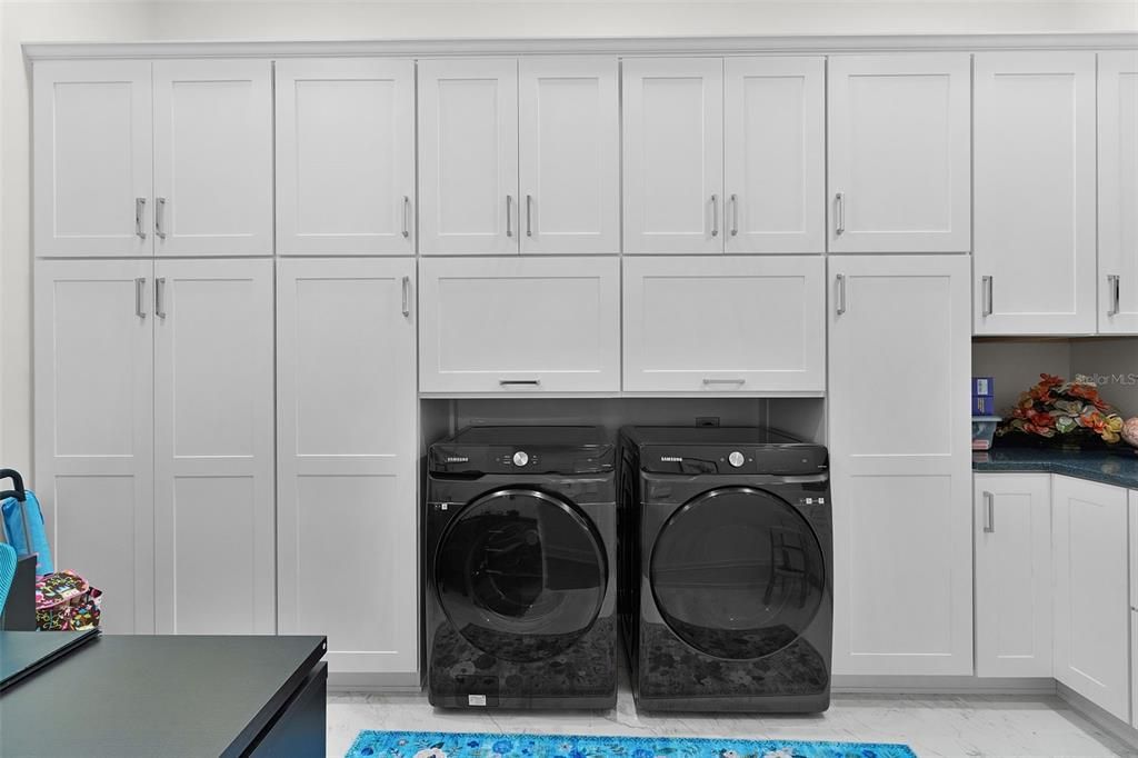 待售: $2,300,000 (3 贝兹, 3 浴室, 4028 平方英尺)