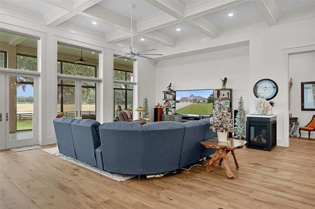 待售: $2,300,000 (3 贝兹, 3 浴室, 4028 平方英尺)