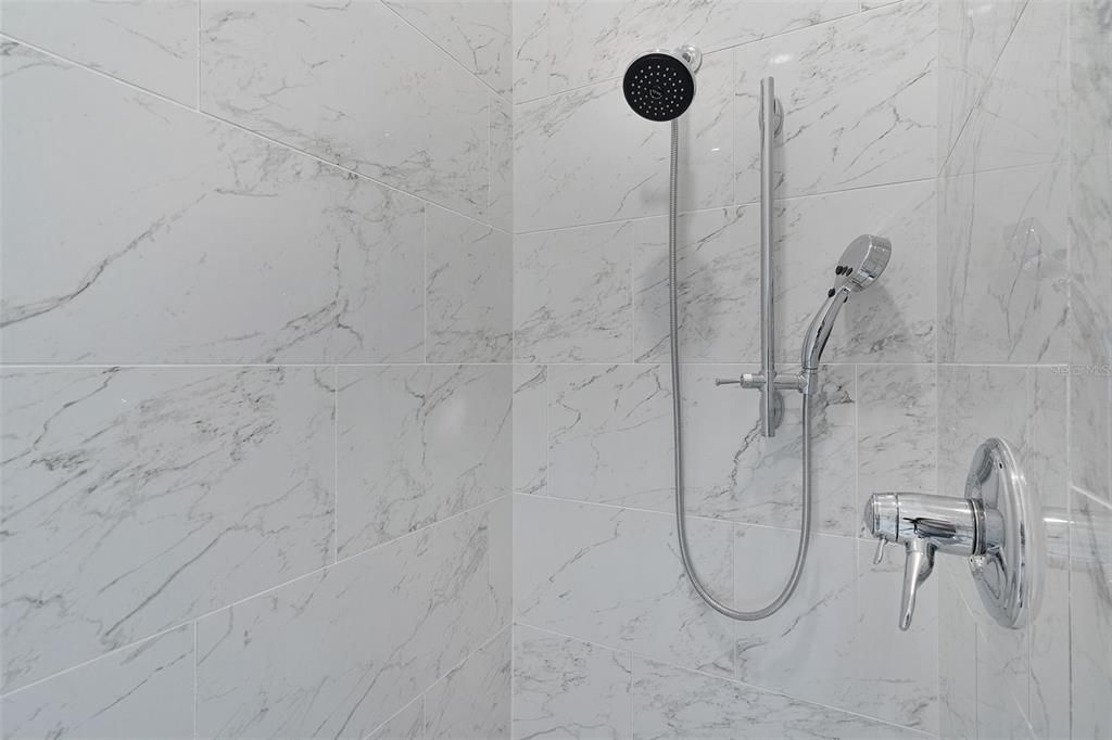 待售: $2,300,000 (3 贝兹, 3 浴室, 4028 平方英尺)