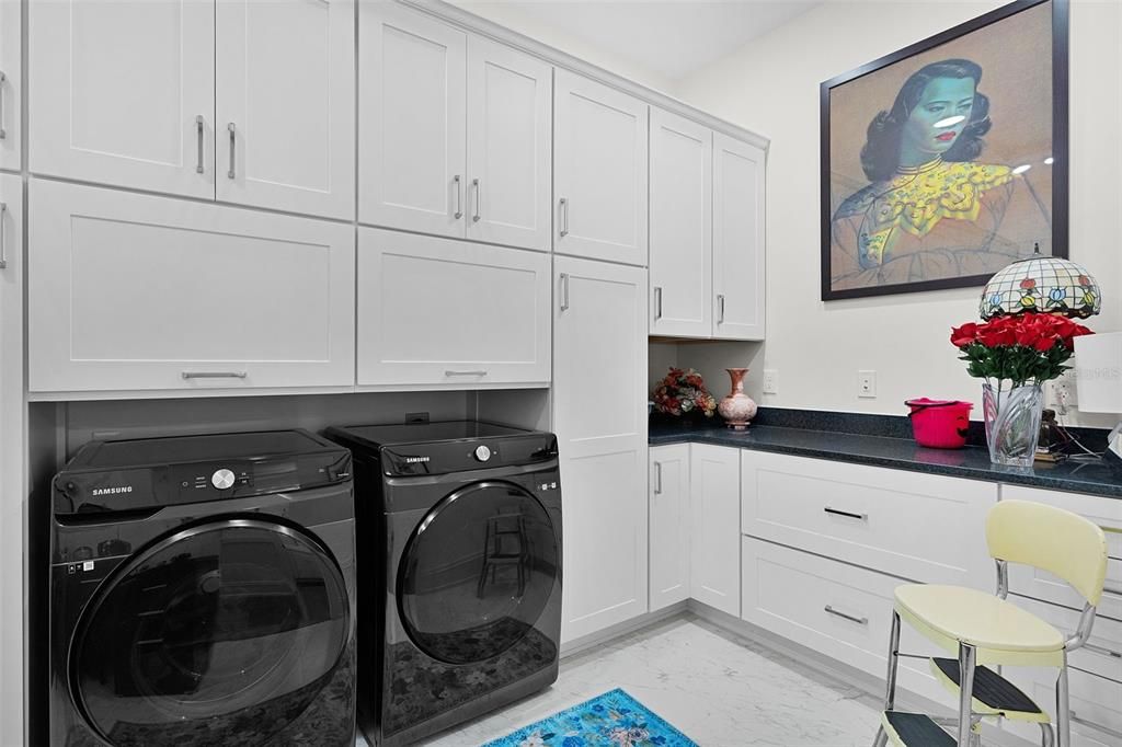 待售: $2,300,000 (3 贝兹, 3 浴室, 4028 平方英尺)