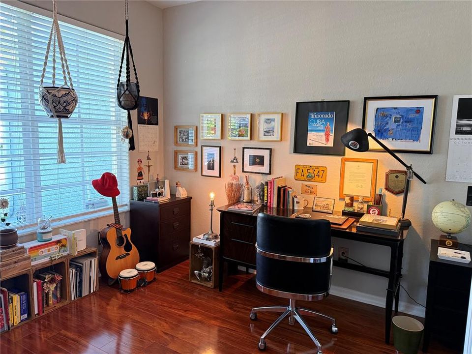 For Rent: $3,000 (3 beds, 2 baths, 2466 Square Feet)