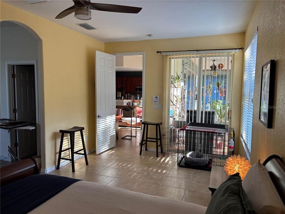 For Rent: $3,000 (3 beds, 2 baths, 2466 Square Feet)