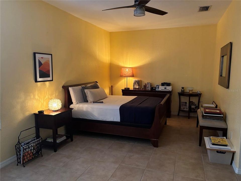 For Rent: $3,000 (3 beds, 2 baths, 2466 Square Feet)