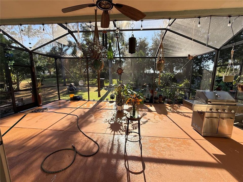 For Rent: $3,000 (3 beds, 2 baths, 2466 Square Feet)