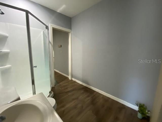 For Rent: $800 (1 beds, 1 baths, 800 Square Feet)