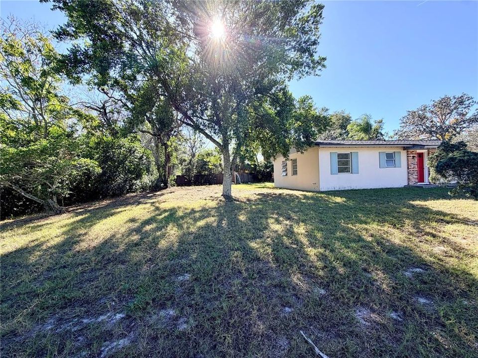 For Sale: $234,900 (2 beds, 2 baths, 1232 Square Feet)